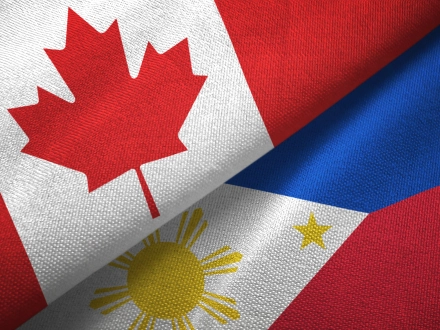 Relations commerciales Canada-Philippines / Drapeaux