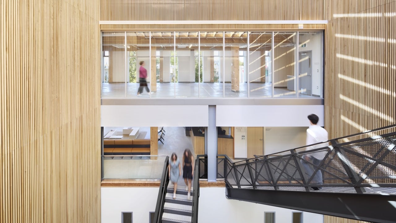 Bâtiment en bois massif de l’Alliance Française à Vancouver